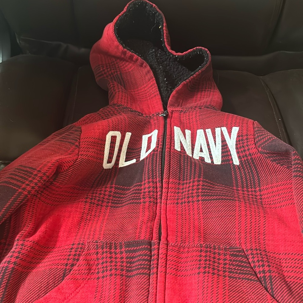4T boys heavy zip up hoodie